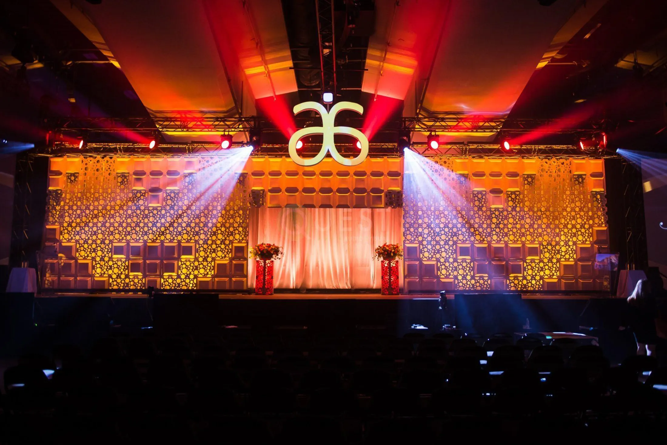 The Stageline SL100: A Smarter Way to Stage Outdoor Events
